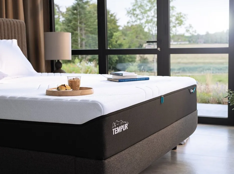 Mittelfeste Hybrid TEMPUR PRO® Plus CoolQuilt Matratzen